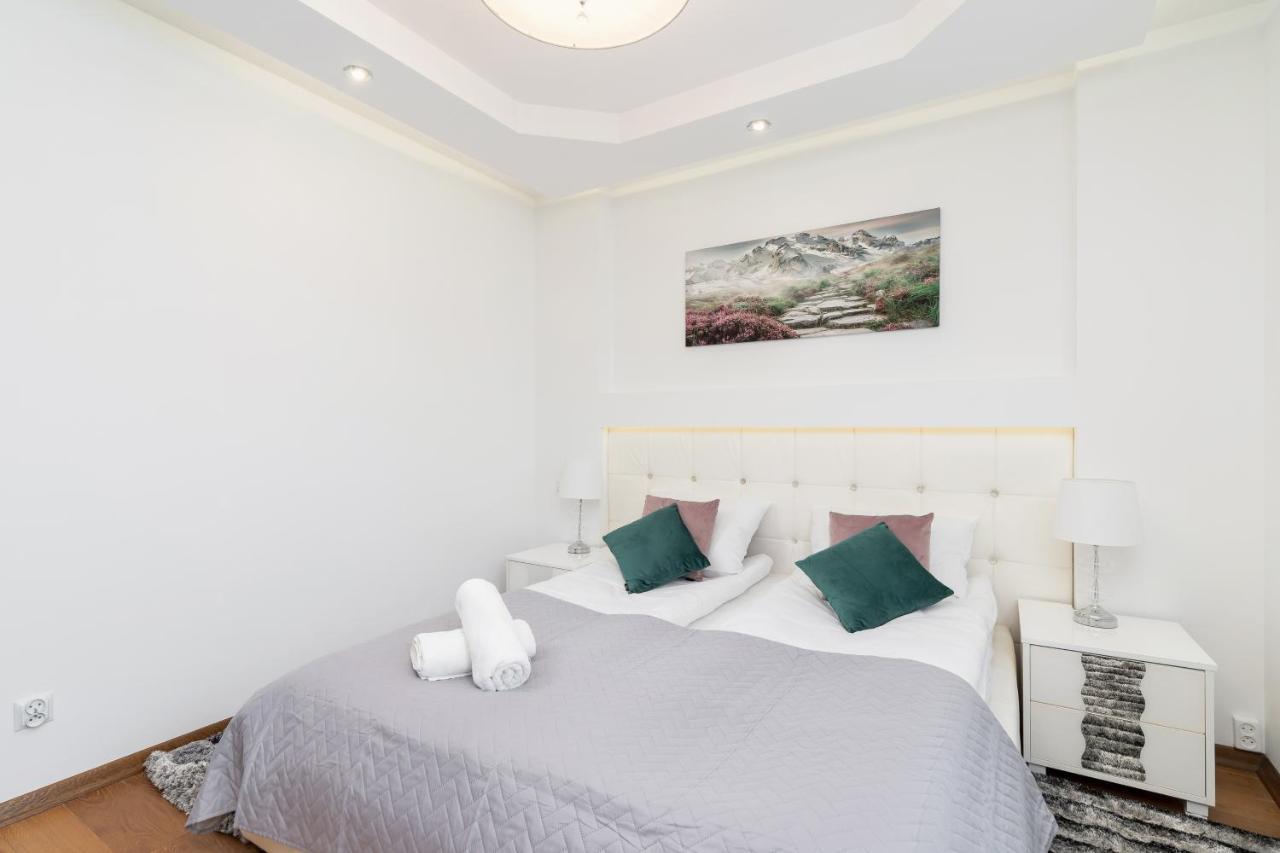 Mountain View Apartment Zborowskiego Krupowki By Noclegi Renters Zakopane Exterior foto