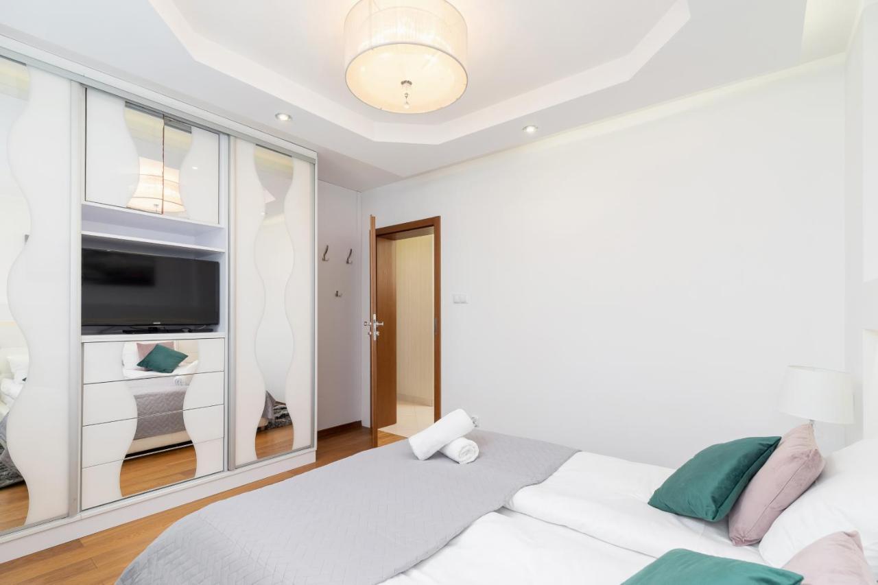 Mountain View Apartment Zborowskiego Krupowki By Noclegi Renters Zakopane Exterior foto